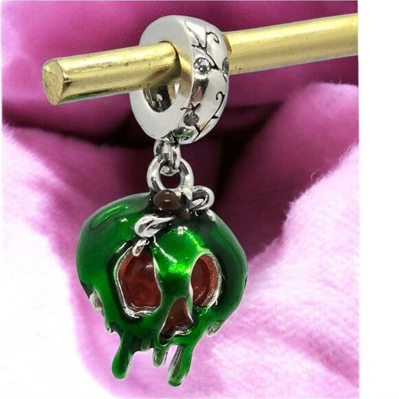 Poisoned Apple Charm S925 Sterling Silver Slide-On Bracelet Disney Villain Inspo - Picture 7 of 11